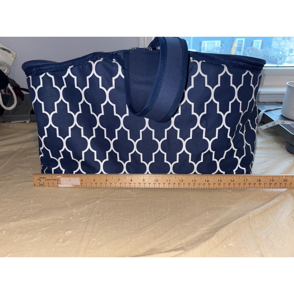 Navy Blue White Geometric Pattern Insulated Cooler Lunch‎ Bag Tote